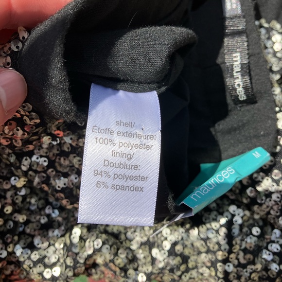 Maurices silver sequined skirt, size M. NWT. - Picture 7 of 7